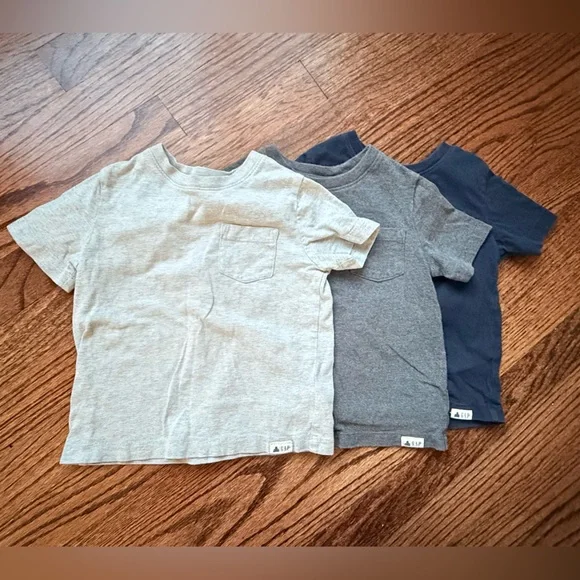 GAP Kids Short Sleeve Tees - Gray, Dark Gray, Navy - Size 2t - Picture 1 of 6